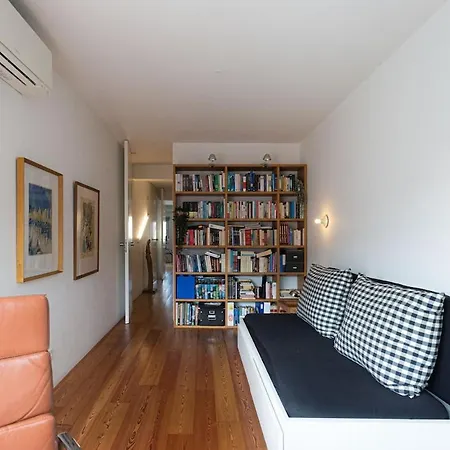 Center - Avenida Da Liberdade - 2 Bedrooms * Lisbon