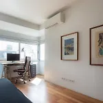 Contemporary Apartment Avenida Da Liberdade Appartamento