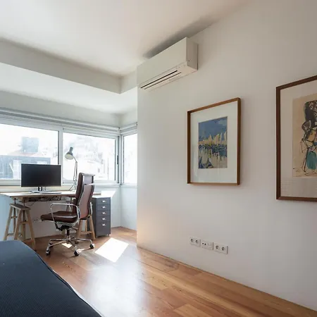 Avenida Da Liberdade - Center - 2 Bedrooms דירה
